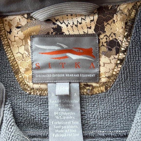 SITKA Gear. Vest Waterfowl Marsh. Size Medium - Picture 5 of 7